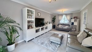 Photo 25- click for photo gallery